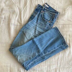 Levi’s Ribcage Straight Jeans